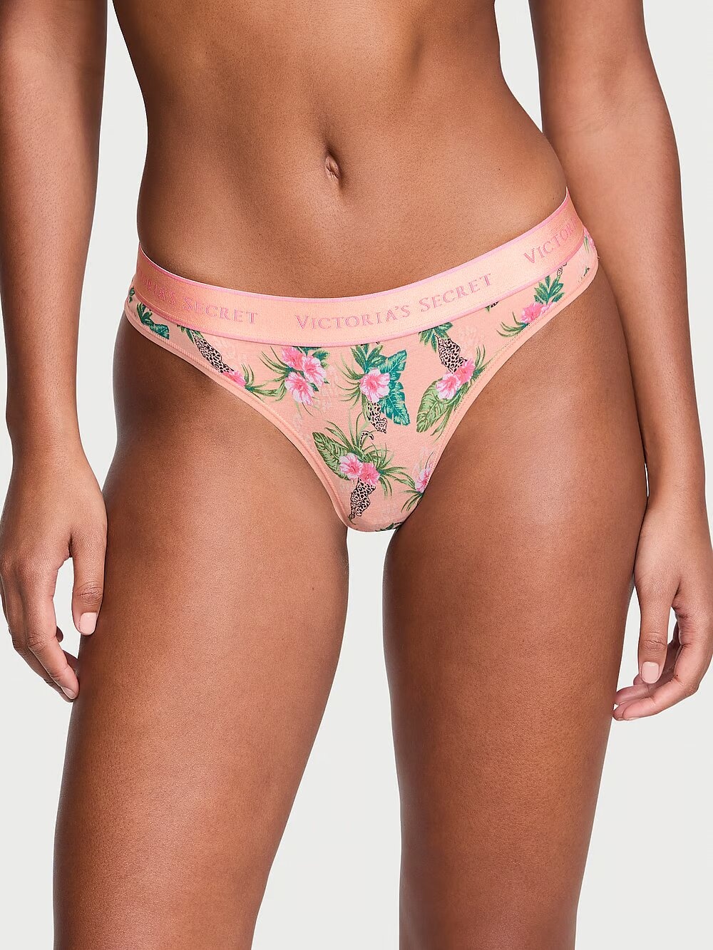 Бавовняні трусики тонг Victoria's Secret Logo Cotton Thong Panty 415918QCP фото