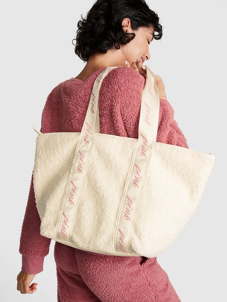 Сумка Victoria's Secret Cozy-Plush Tote Bag 144966SEQ фото