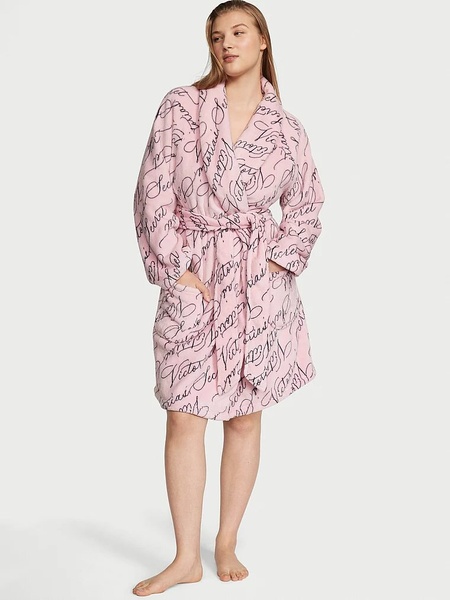 Короткий халат від Victoria's Secret Logo Short Cozy Robe 402108QCS фото