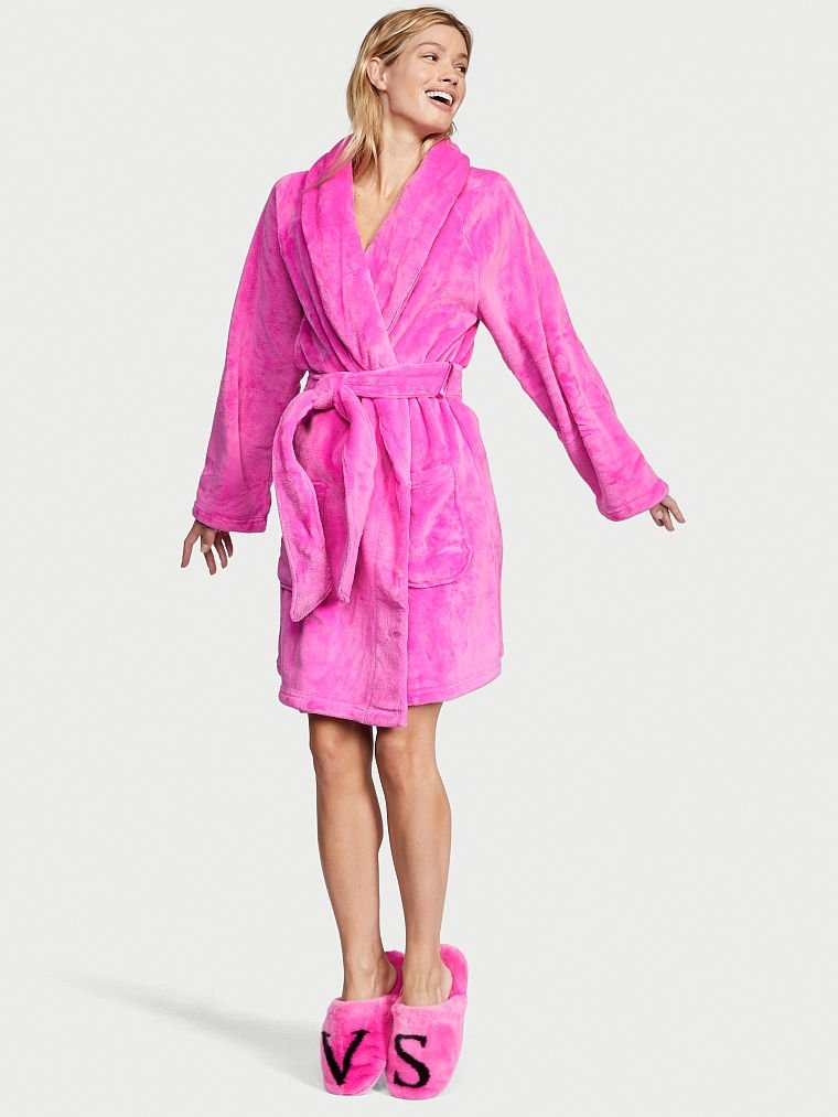 Короткий халат від Victoria's Secret Logo Short Cozy Robe 402108Q фото